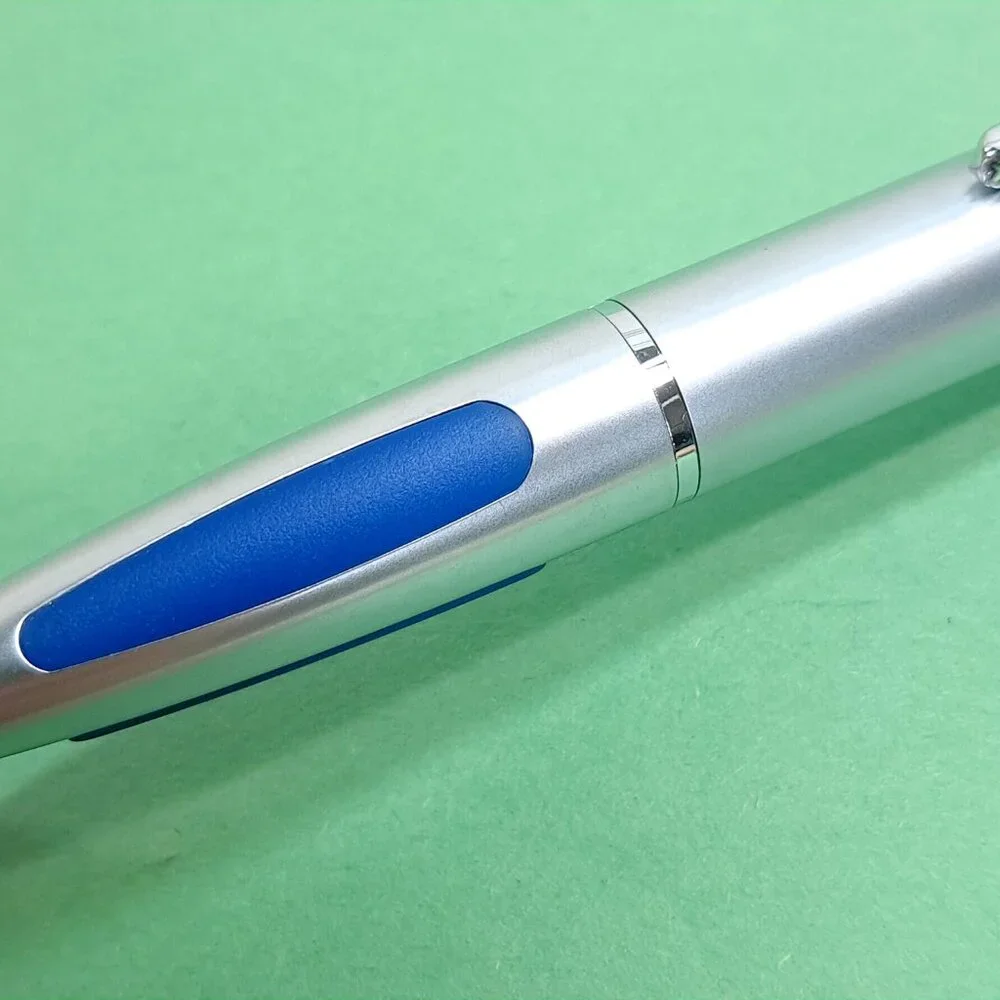cross vapor satin